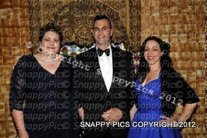 Tux8_12_AJC5349.JPG